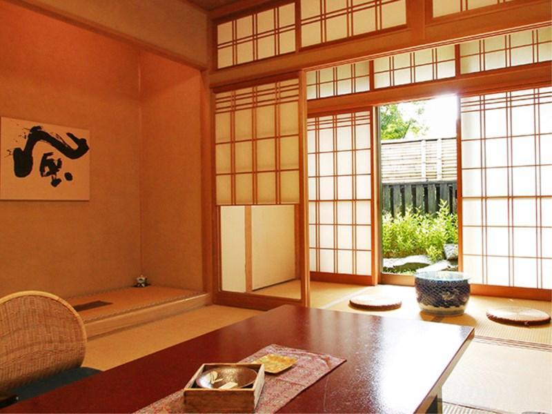 Hirayama Ryokan Ики Екстериор снимка
